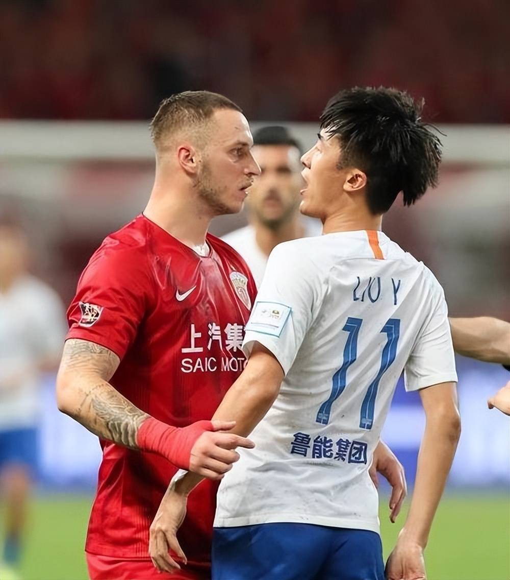 上海上港足球队被外国球队击败的简单介绍