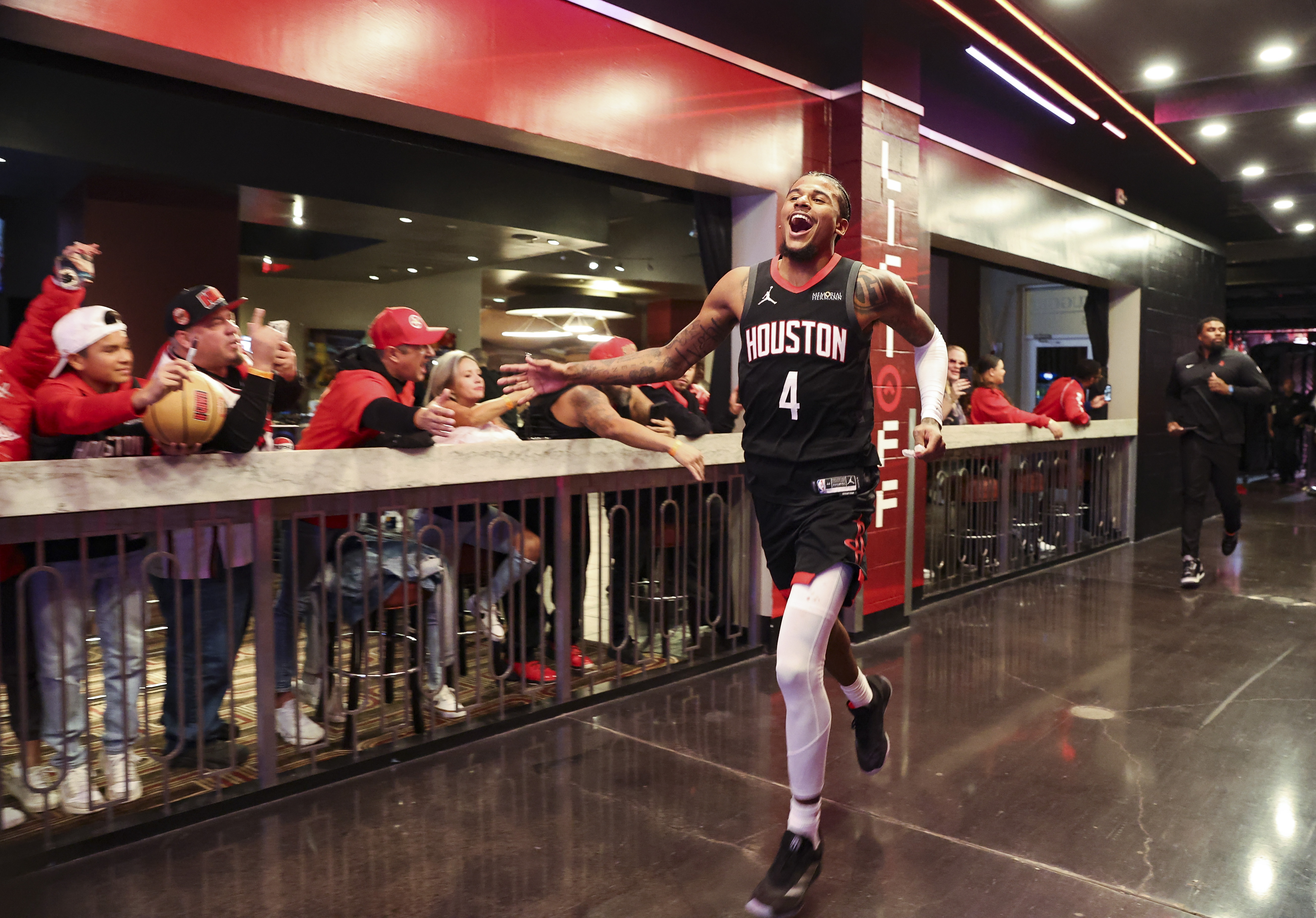 胜利对每支球队都显得格外重要！