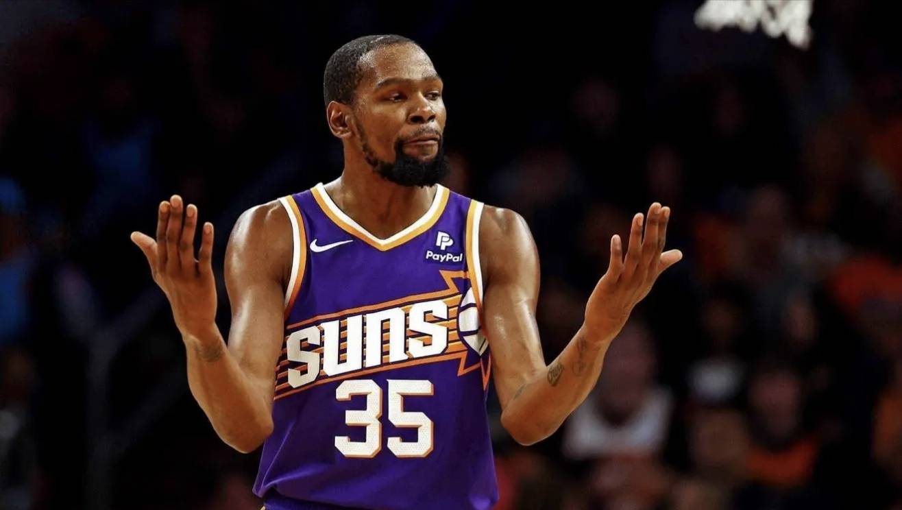  杜兰特连续二十场比赛得分超过战术调整，勇士挑战极限！